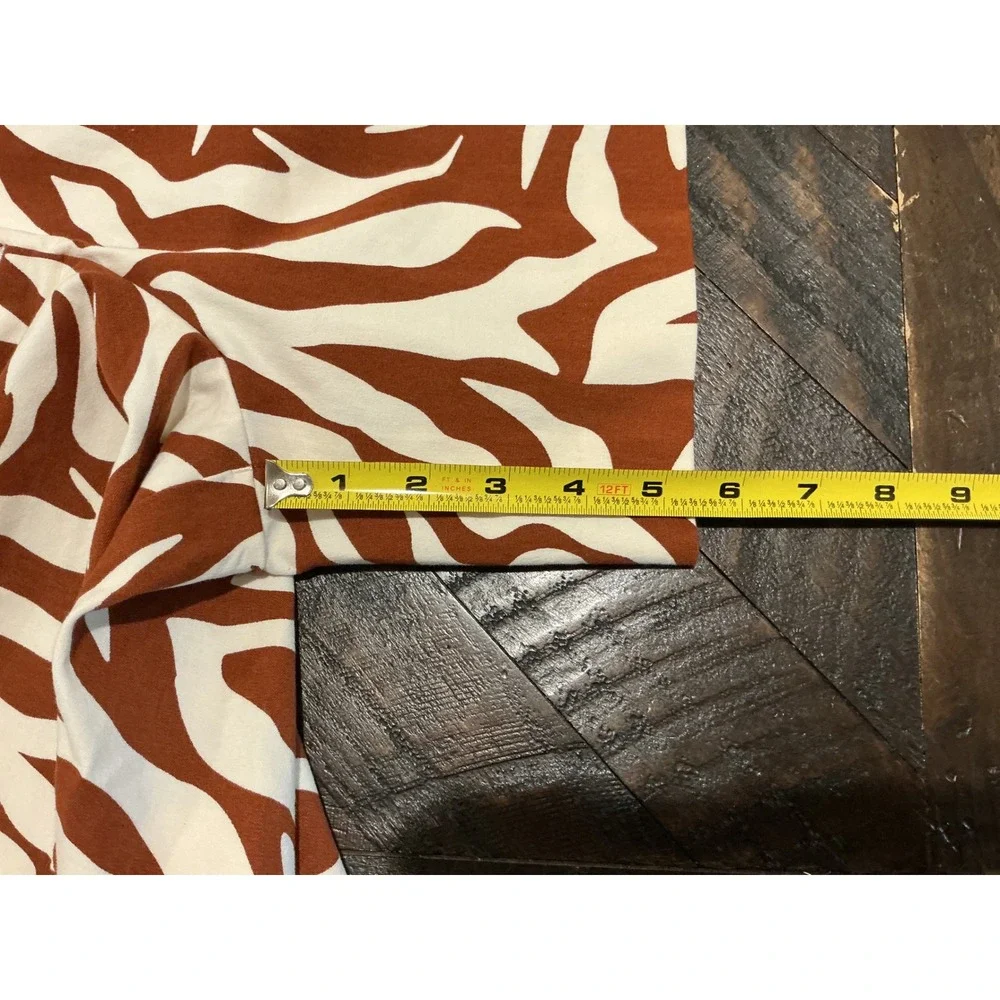 Spanx Polished 6" Short Print Zebra Brown White 20371R XL NWT - Picture 7 of 11
